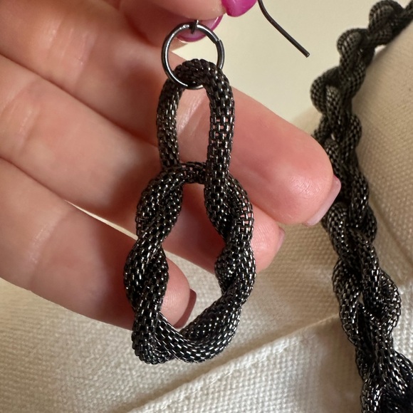 Dark Silver Necklace and Earrings Set - Picture 6 of 6